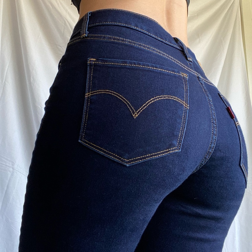 Levi jeans